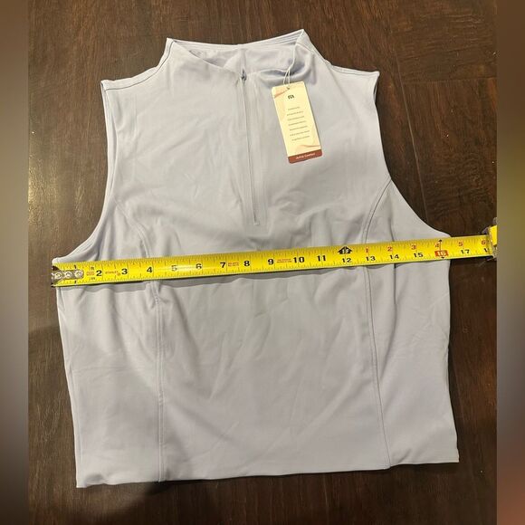 New With Tags! Travis Mathew Women's Sunfire Zip Tank Size Large - Picture 12 of 14